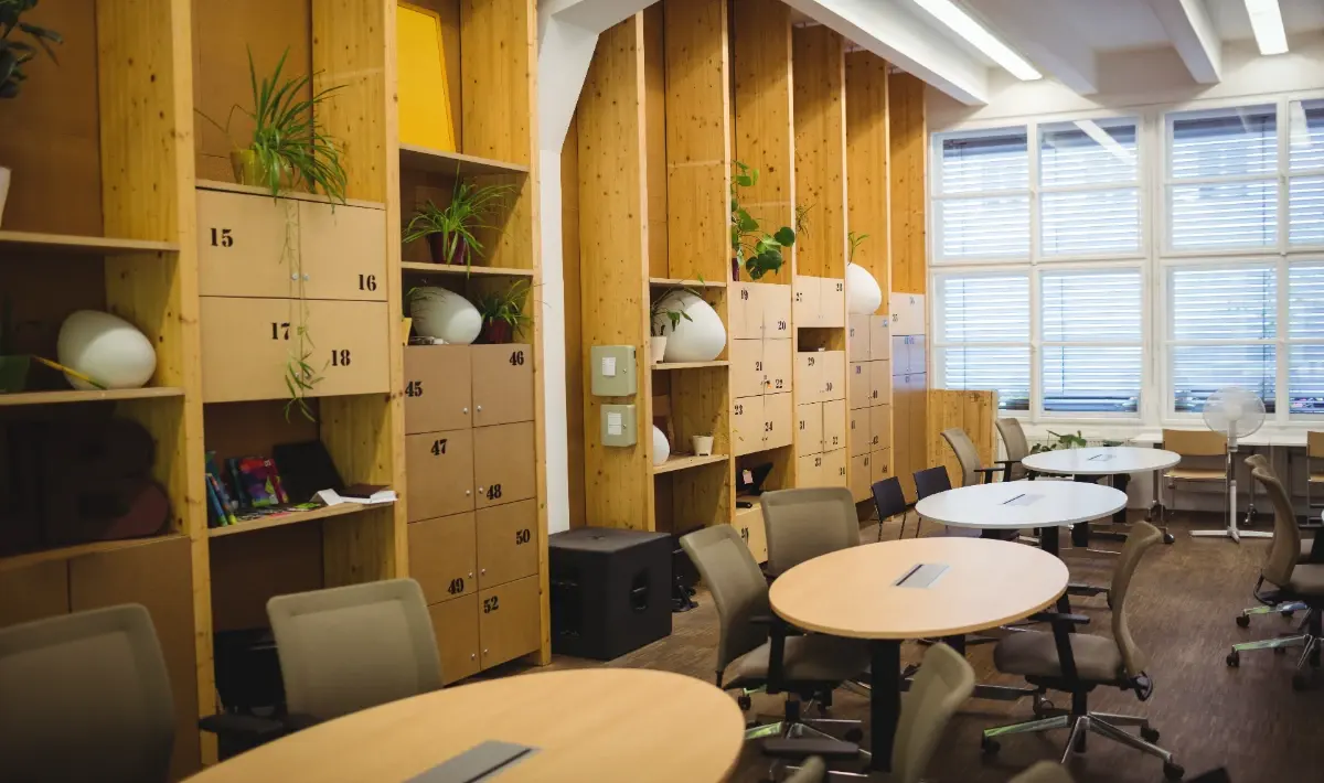 Wooden Office Interior Design: Ideas, Materials, Benefits & Cost